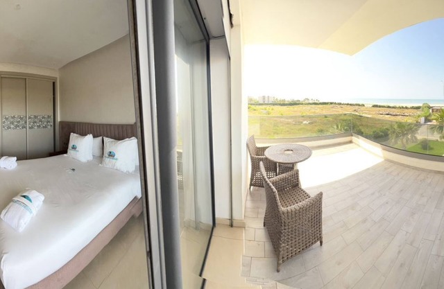 Casa Beach Hotel