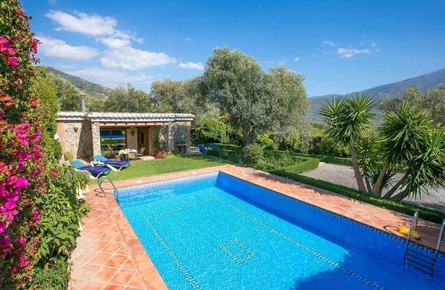 Casa Buganvilla - Two Bedroom Villa, Sleeps 4