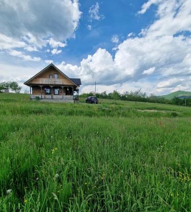 Casa bunicilor din Oncești