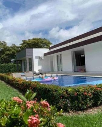 Casa Campestre para Familias Cerca a Villavicencio