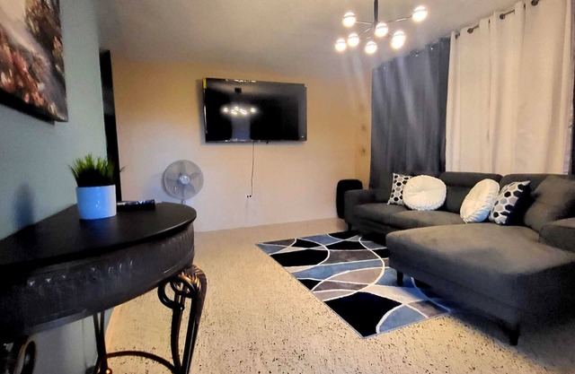Casa Caribe w/pool, Wi-Fi & Parking