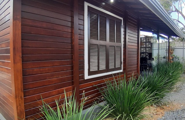 Casa -chalé Aconchegante em Condominio Fechado