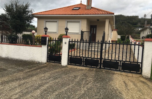 Casa Chalet Enfrente a la ria de Ortigueira