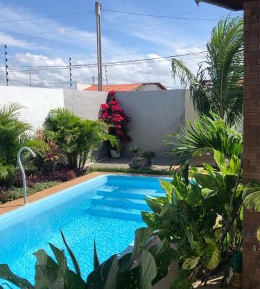 Casa com piscina
