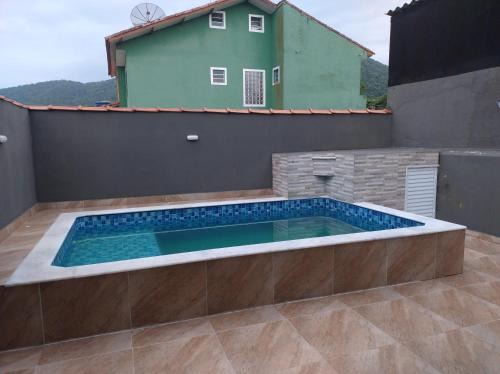 Casa com piscina Itanhaém