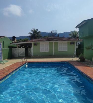 Casa com Piscina Morada da Praia