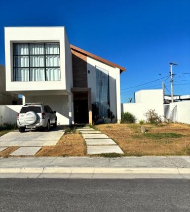 Casa da Mãe São Pedro