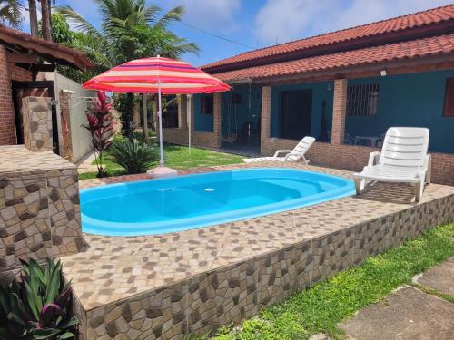 Casa de praia Jequitiba, 50 metros do mar com piscina!ITANHAÉM!