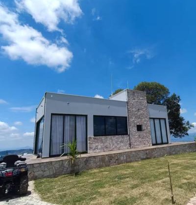 Casa de Vidro na Montanha