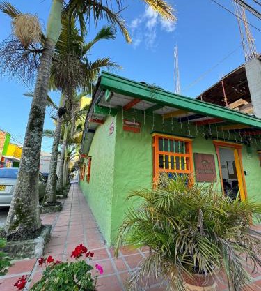 casa hostal las palmeras