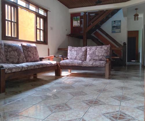 Casa inteira para até 16 pessoas no Centro de Ilhabela