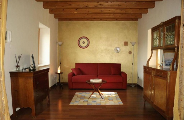 Casa Jasmin, 2 floors, private garden