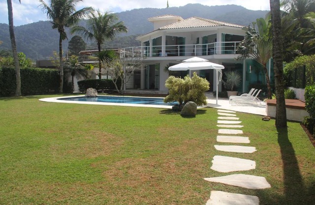 Casa Maresias - Pé na Areia