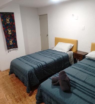 Casa Nance Alojamientos XAMAN HÁ Centro Mercado 28 y ADO Suite Familiar 3 Personas