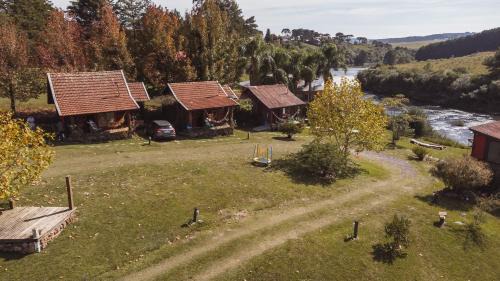 Casa no Campo, aconchego com lareira e banheira em quase todas Cabanas!
