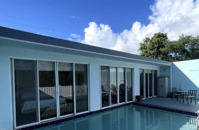 Casa Palmera, Your Own Private Pool in Paradise Just a Short Walk From the Beach