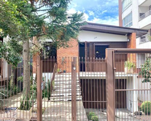 Casa para família ou grupos em Bento