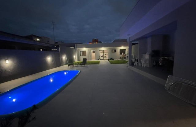 Casa próximo à Praia com piscina