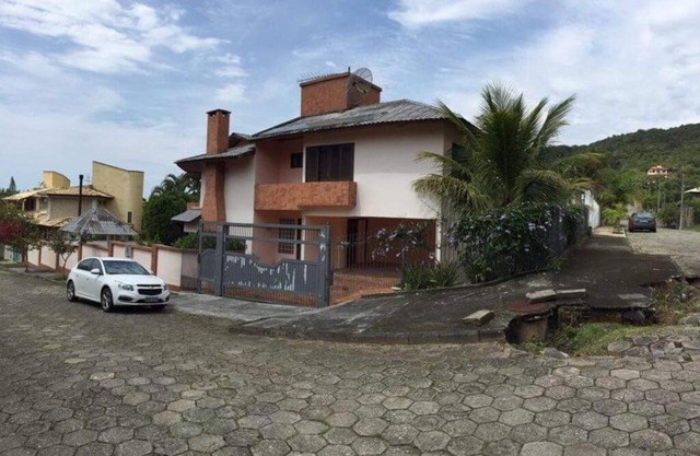 Casa Praia Brava Florianópolis.