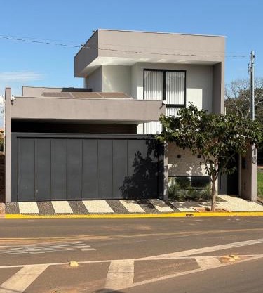 Casa Premium Adamantina