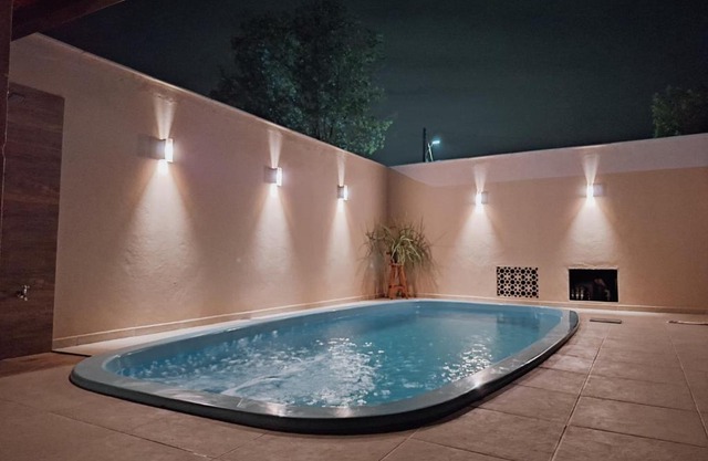 Casa rústica prox praias piscina aquecida e sauna