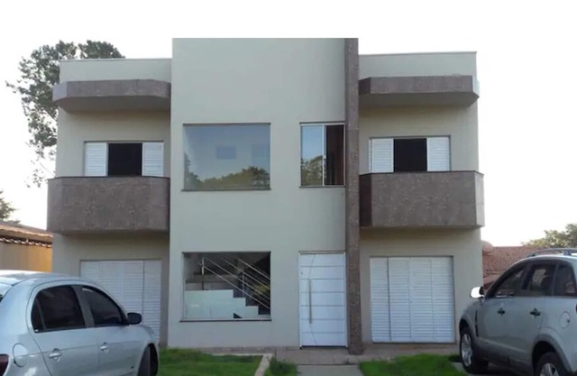 Casa Represa de Avaré, com 4 Suítes e Piscina