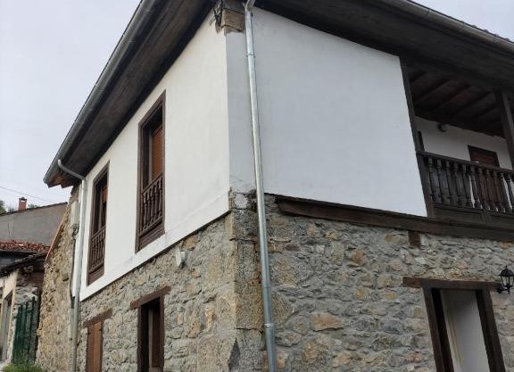 CASA SANTIBAÑEZ DE LA FUENTE