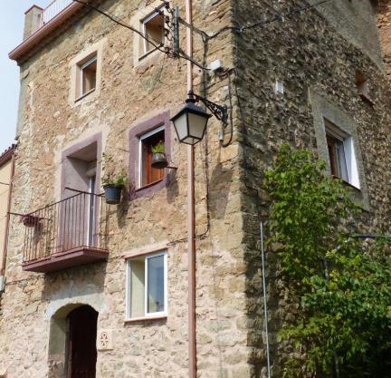 Casa Sisco, dins de la Vall d'Àger