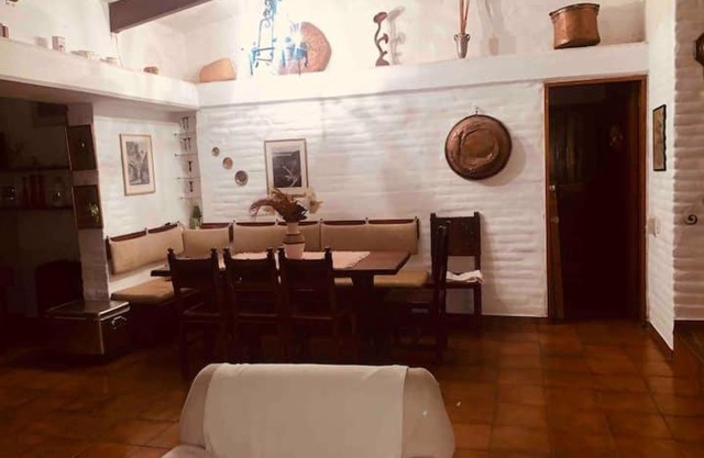Casa sobre el lago