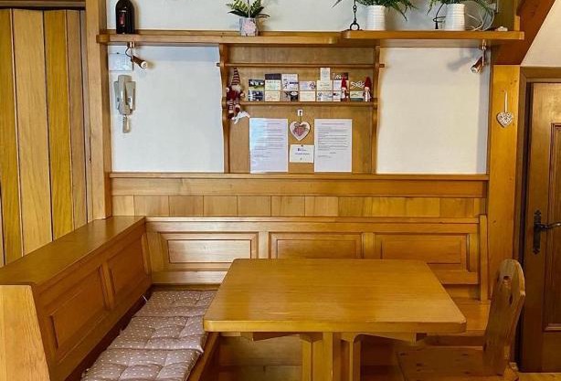 CASA VACANZE MIRAMONTI - appartamento con balcone con vista sulle Dolomiti