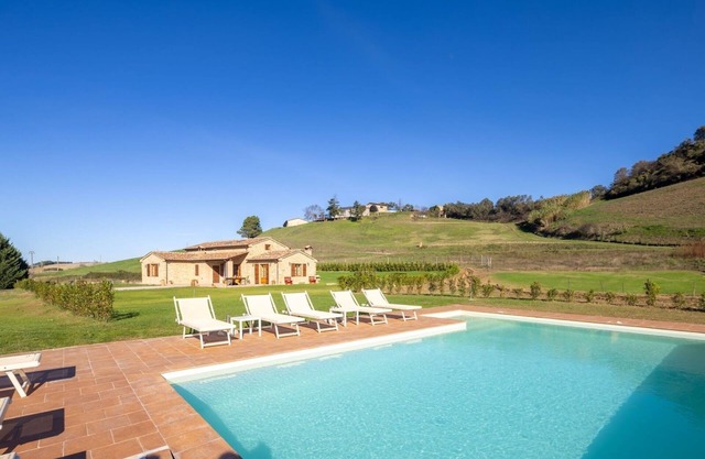 Casale Pavone In Volterra, Tuscany