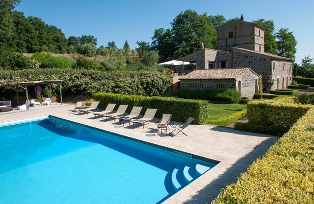 Casale Porano - Holiday Country Villa with swimming pool in Umbria