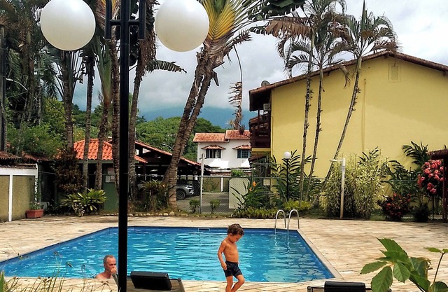 Casamarela with pool and garden in Paraty – July and August promotion