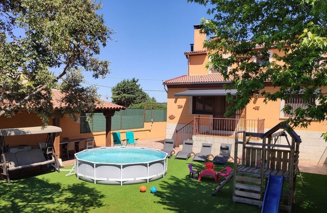 Casas Rurales con SPA los miradores del Guijo for 8 people