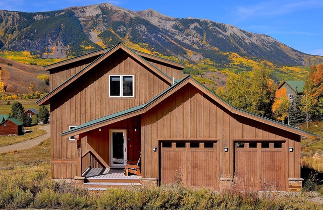 Cascadilla House, Stunning 3 Br home in CB South