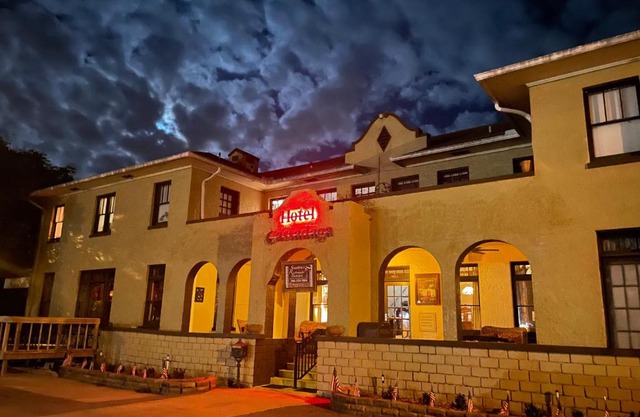 Cassadaga Hotel and Spiritual Center