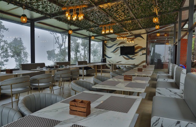 Castle Glamp by Auroras Resorts