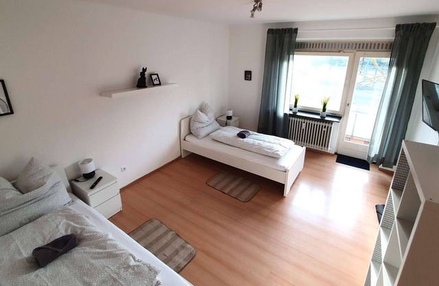 CE01 apartment in the heart of Celle with TV and Netflix account