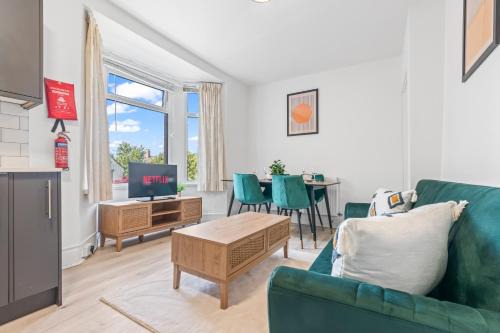 Cedar View - 2 Bed Apartment