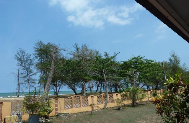 Cempaka Beach Resort