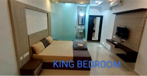 Central Abode Family Rooms