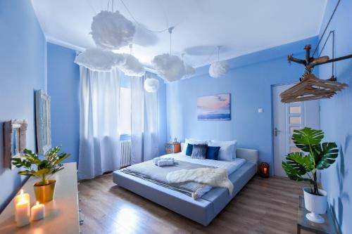 Central Charm and Modern Style- Elegant Stay in the Historic Bucharest