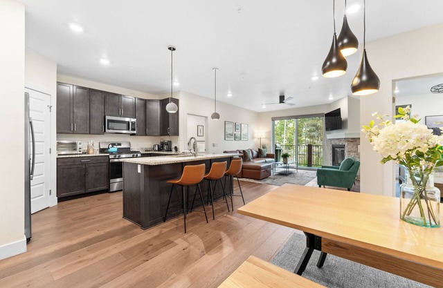 Central Location with Scenic Mountain Vista Views from the Private Balcony!