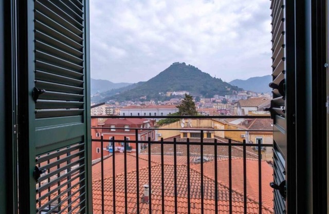 Central View Apartment