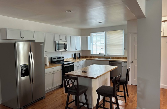 Centrally located,Close to Danbury Hospital and Wesconn Extended Stay