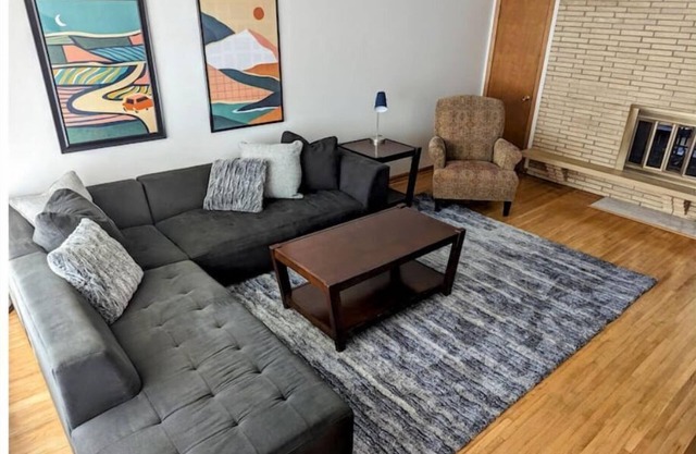 Centrally located house in quiet neighborhood