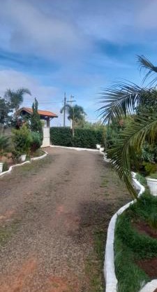 Chácara aconchegante, próximo Águas de Santa Bárbara