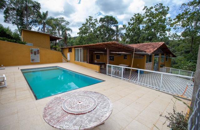 Chácara c piscina, churrasqueira e Wi-Fi em Ibiúna