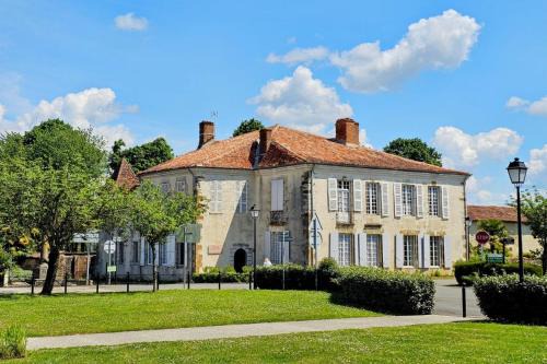 Château Arche d'Aure