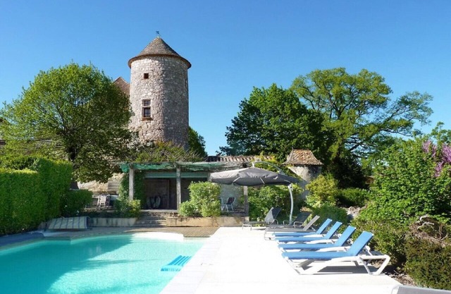 Château with Pool & Golf Course